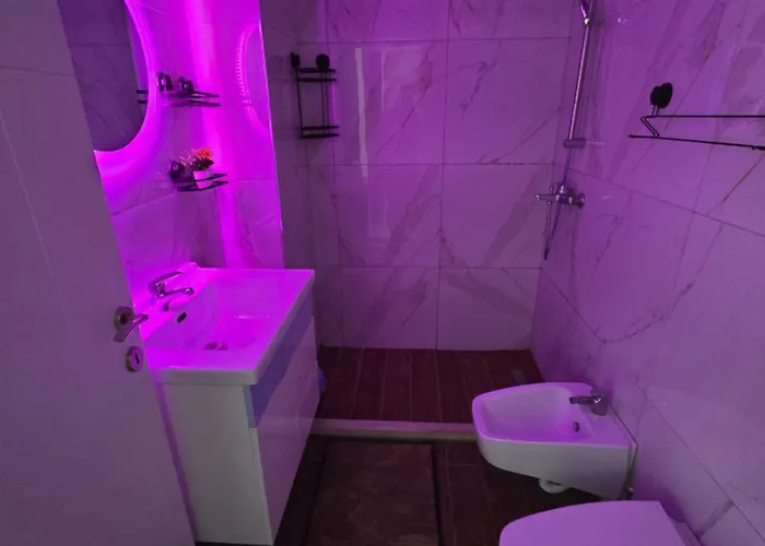 Apartment Dragon Nest Center Tirana