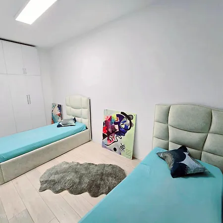 Dragon Nest Center تيرانا