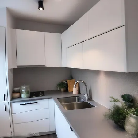 Dragon Nest Center * تيرانا